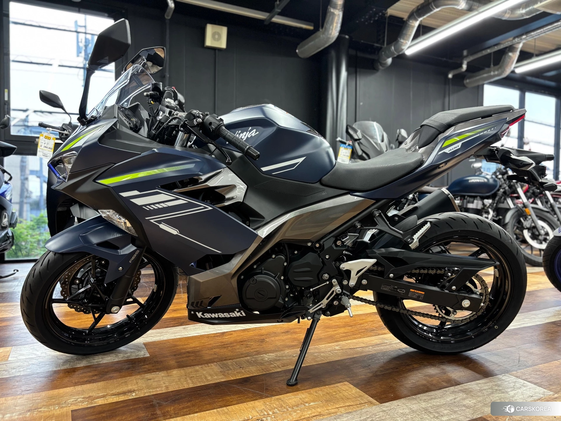 Kawasaki Ninja 400-2 2022 из Японии, фото 3