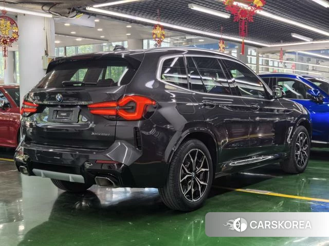 BMW X3 2022 Темно-серый из Китая, фото 4