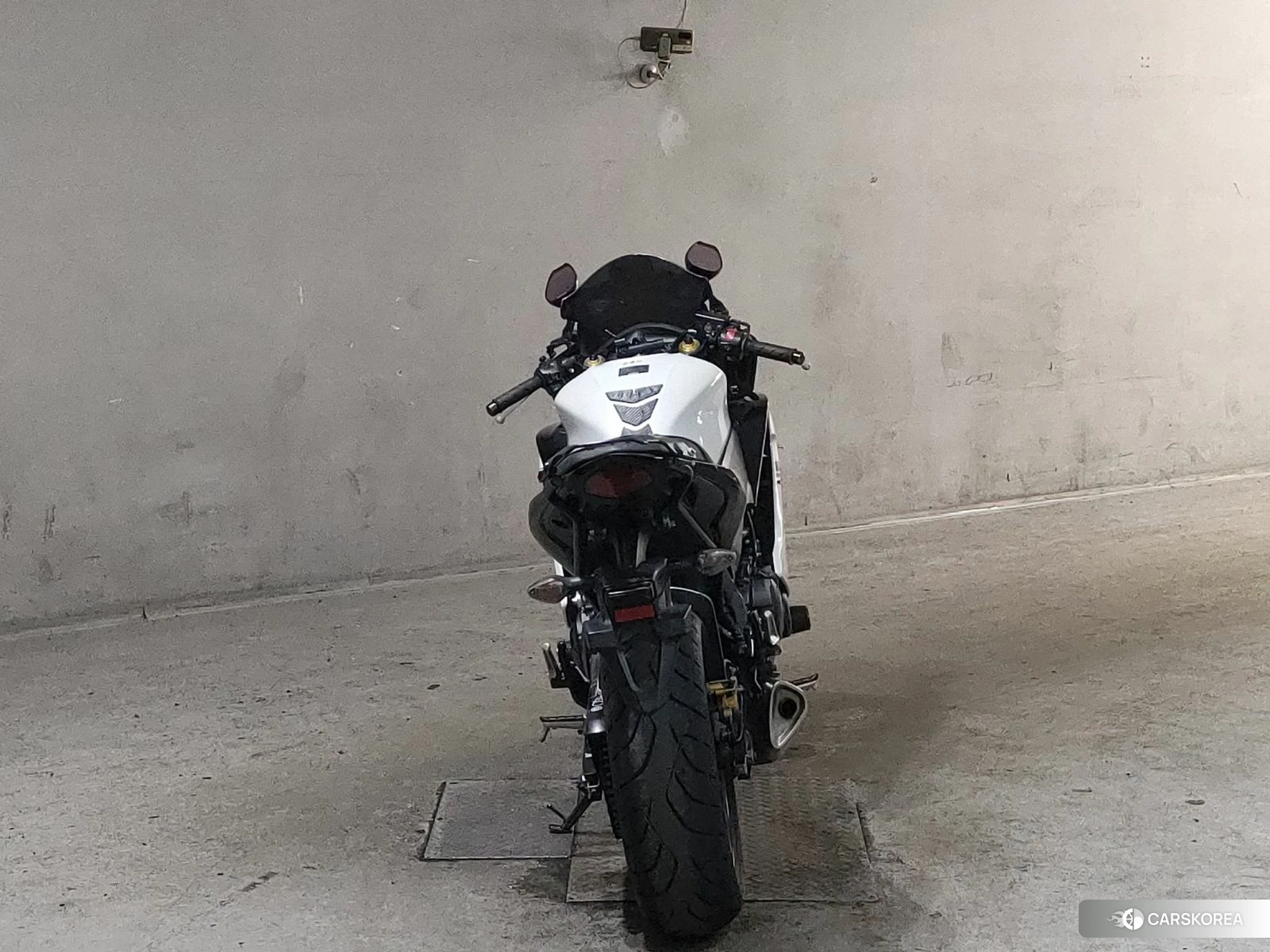 Honda CBR600F 2015 из Японии, фото 2