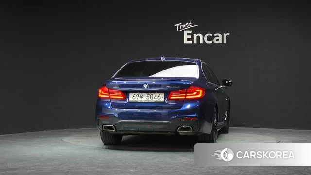 BMW 5 Series (G30) id 3821101 из Кореи 14