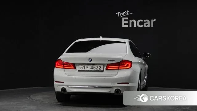 BMW 5 Series (G30) id 3617211 из Кореи 14