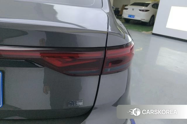 Geely Automobile Emgrand id 4182599 из Китая 11