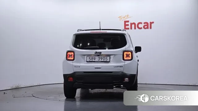 Jeep Renegade id 3233501 из Кореи 14