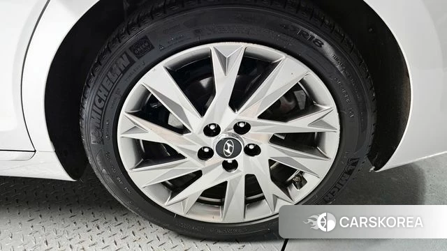 Hyundai The New Grandeur IG Hybrid id 3852936 из Кореи 14