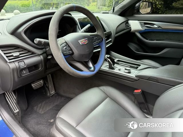 Cadillac CT5 id 4212779 из Китая 10
