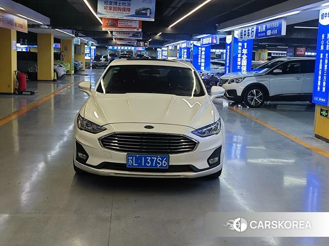 Ford Mondeo 2019 Белый из Китая, фото 4