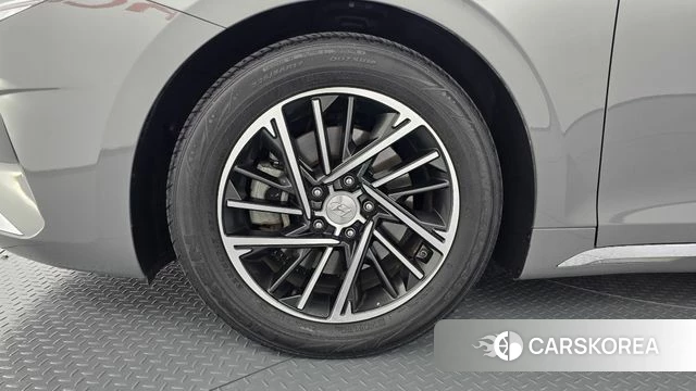 Hyundai The New Grandeur IG id 4245247 из Кореи 28
