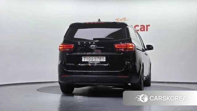 Kia The New Carnival id 4331134 из Кореи 27
