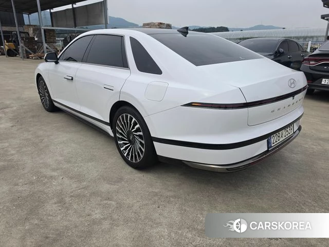 Hyundai Grandeur Hybrid (GN7) id 4847794 из Кореи 9