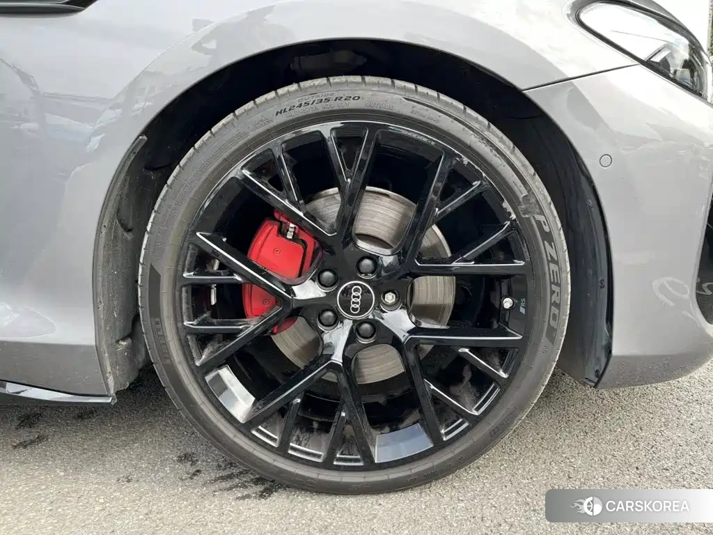 Audi A5L id 4622267 из Китая 11