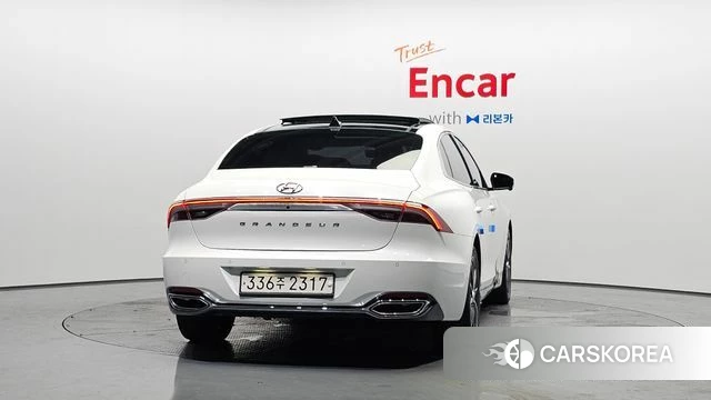 Hyundai The New Grandeur IG id 4388810 из Кореи 24