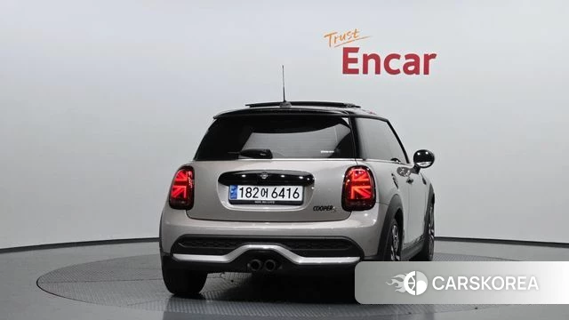 Mini Cooper S id 4645572 из Кореи 27