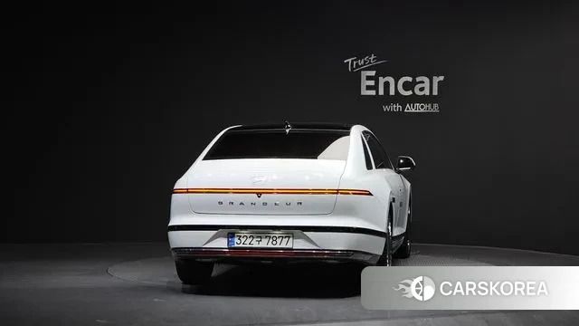 Hyundai Grandeur Hybrid (GN7) id 3674886 из Кореи 14