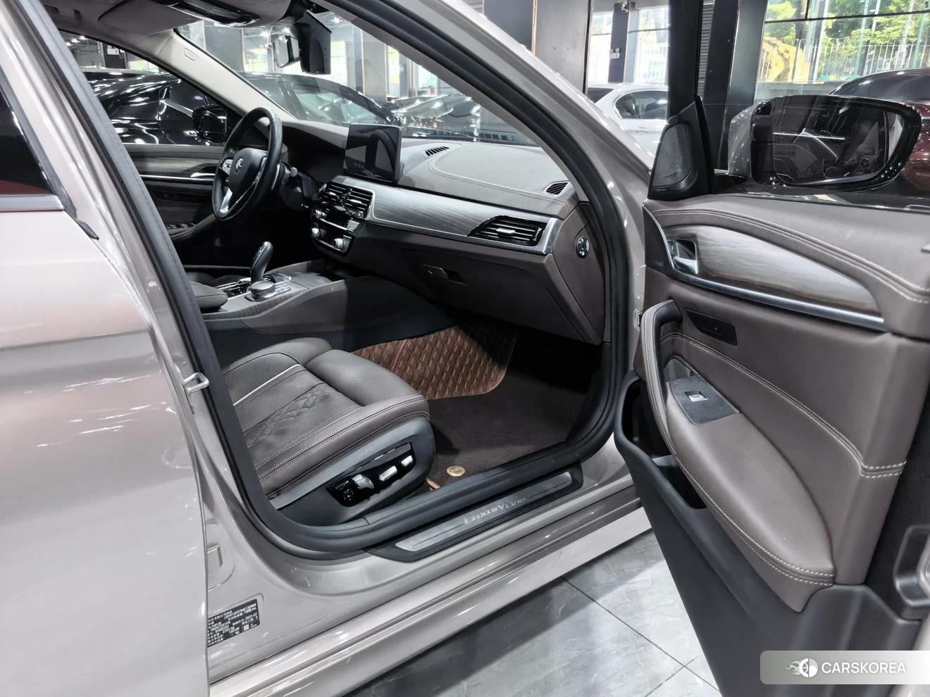 BMW 5 series id 4493307 из Китая 10