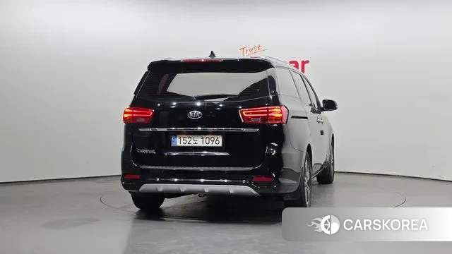 Kia The New Carnival id 3243537 из Кореи 14