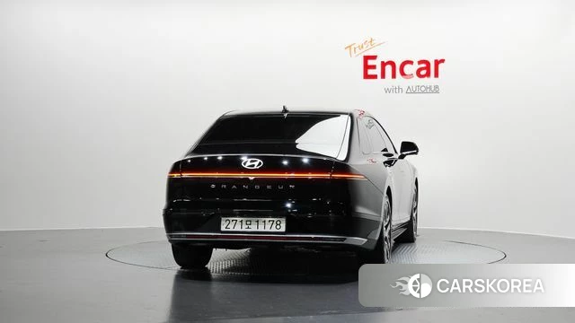 Hyundai Grandeur (GN7) id 3831875 из Кореи 14