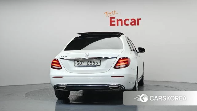 Mercedes-Benz E-Class W213 id 3879753 из Кореи 14