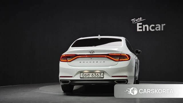 Hyundai Grandeur IG id 4632999 из Кореи 27