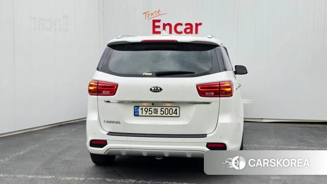 Kia The New Carnival id 4410767 из Кореи 14