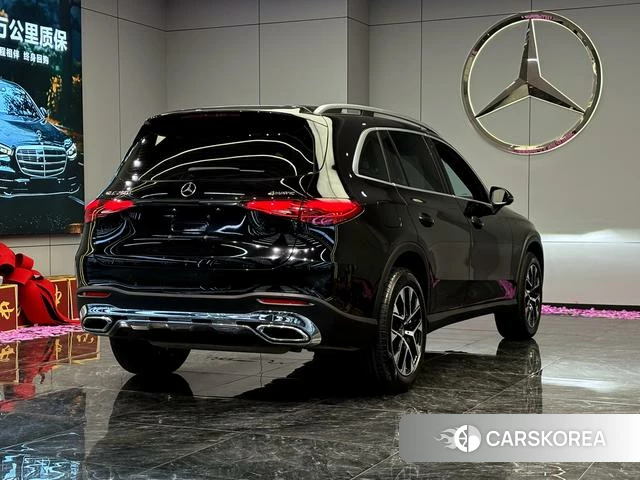 Mercedes-Benz GLC 2023 Черный из Китая, фото 4