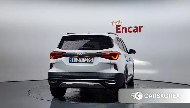 Kia Seltos id 3406419 из Кореи 14