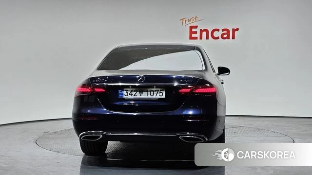 Mercedes-Benz E-Class W213 id 3864987 из Кореи 14