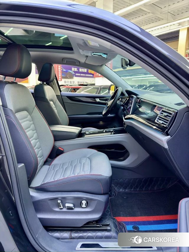 Volkswagen Tourang id 4273825 из Китая 9