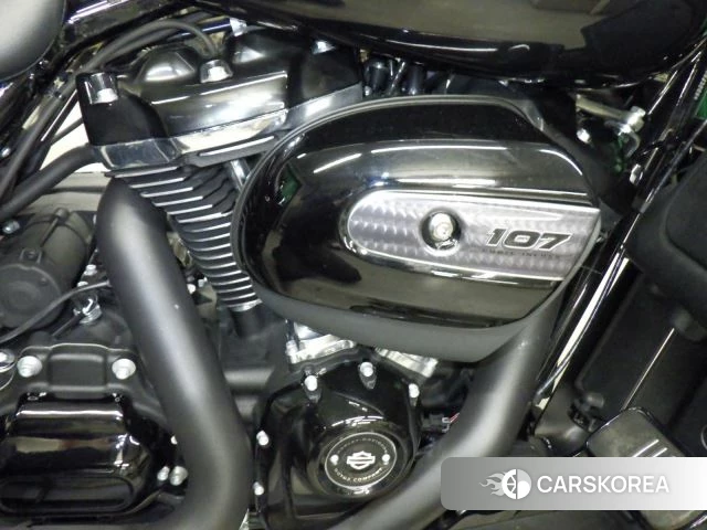 Engine photo