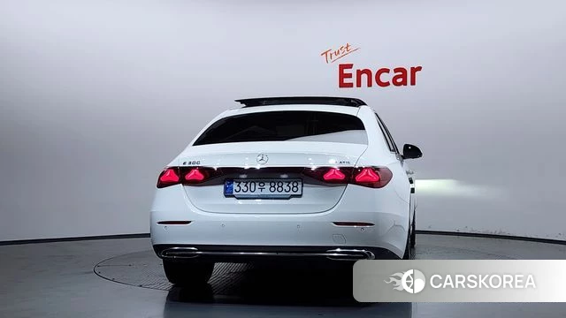 Mercedes-Benz E-Class W214 id 4442695 из Кореи 29