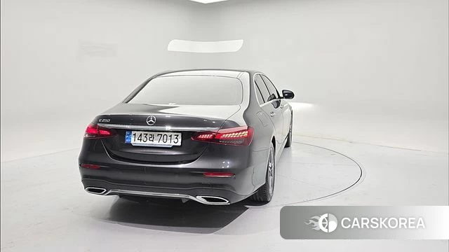 Mercedes-Benz E-Class W213 id 3838511 из Кореи 14
