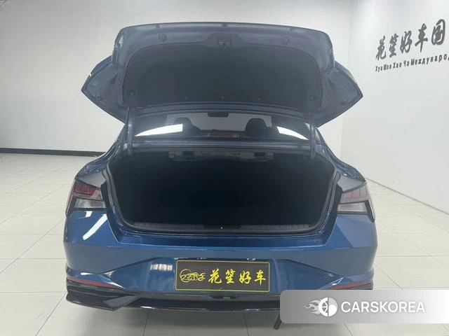 Hyundai Elantra id 4255729 из Китая 16