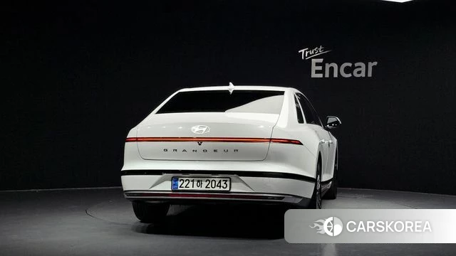Hyundai Grandeur Hybrid (GN7) id 4854321 из Кореи 29