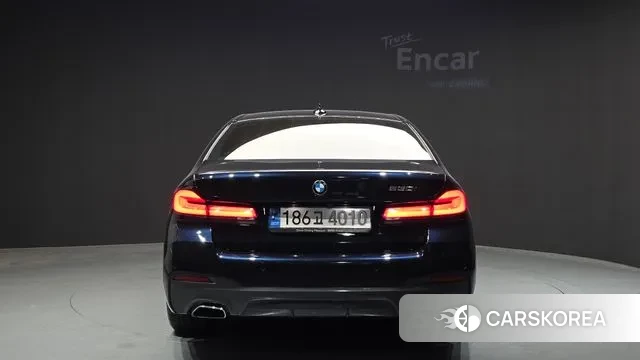 BMW 5 Series (G30) id 3726967 из Кореи 14