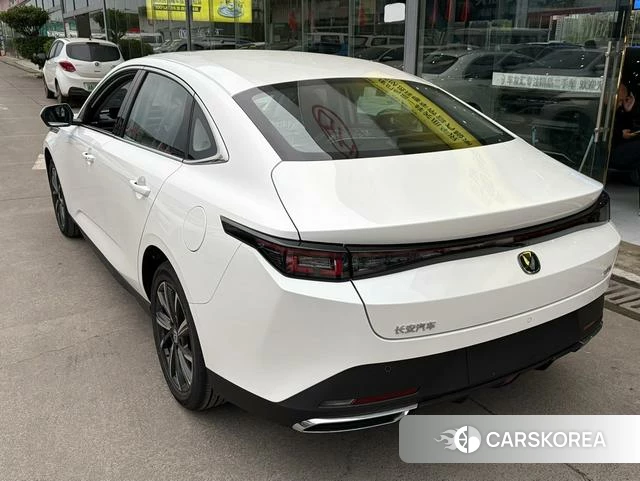 Chang'an Yidong 2026 Белый из Китая, фото 4