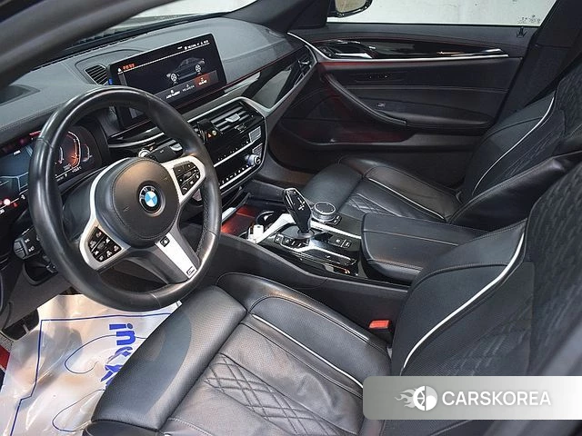 BMW 5 Series (G30) id 3866409 из Кореи 14