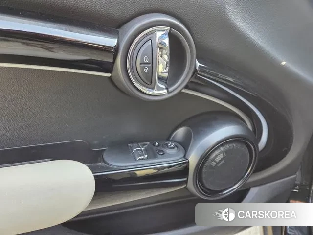 Mini Cooper S id 3639656 из Кореи 9