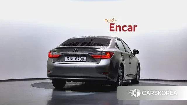 Lexus New ES300h id 3363328 из Кореи 14