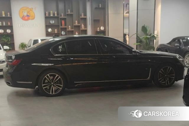 BMW 7 series id 4241778 из Китая 8