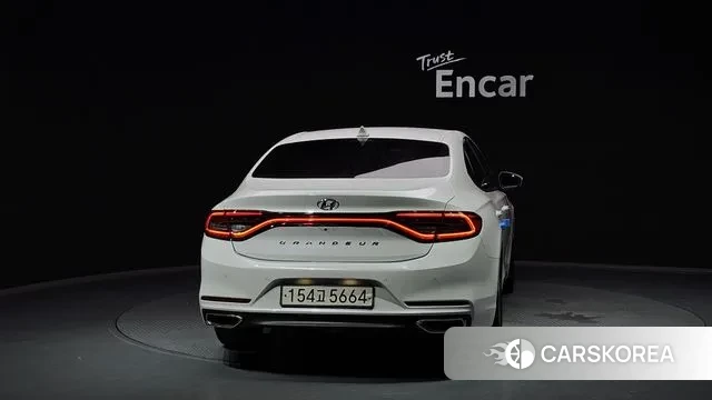 Hyundai Grandeur IG id 3060927 из Кореи 14