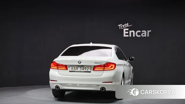 BMW 5 Series (G30) id 3403096 из Кореи 14