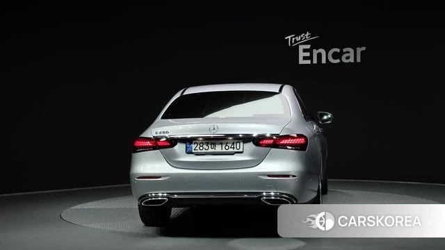 Mercedes-Benz E-Class W213 id 4323425 из Кореи 26