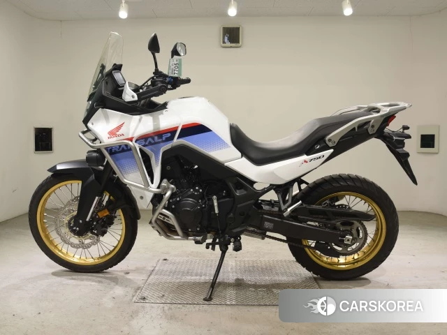 Проданный Honda TRANSALP XL750 2024 из Японии, фото 2