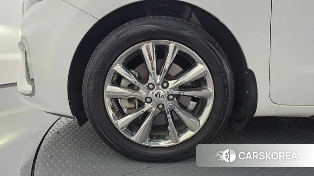 Kia The New Carnival id 4895167 из Кореи 25