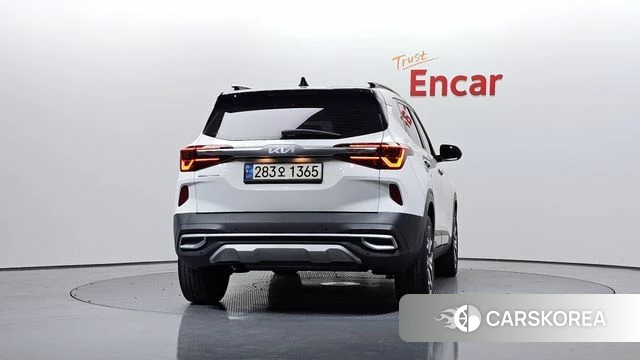 Kia Seltos id 3935195 из Кореи 14