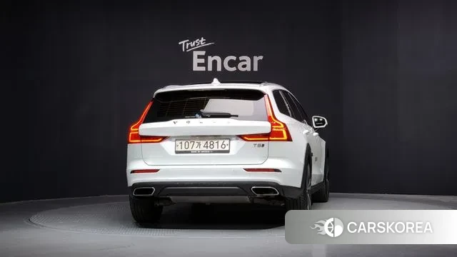 Volvo V60 Cross-Country 2nd Generation id 3444678 из Кореи 14
