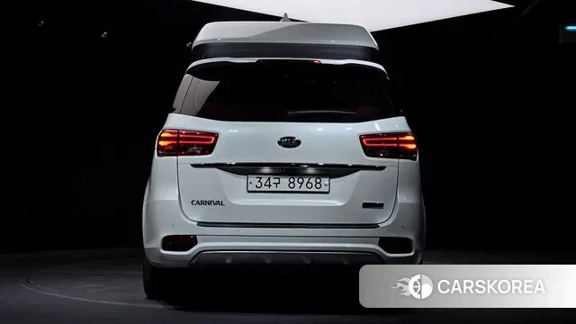 Kia The New Carnival id 2449643 из Кореи 14