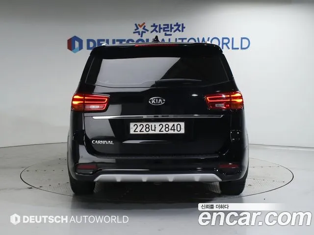 Kia The New Carnival id 2325049 из Кореи 14