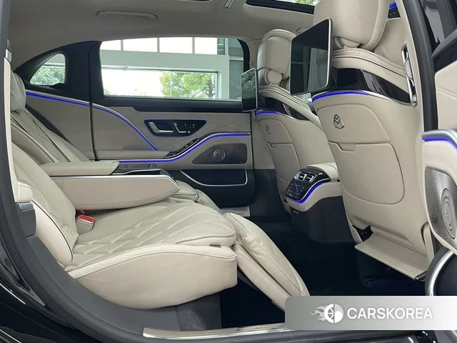 Mercedes-Benz Maybach S-class id 4300356 из Китая 15