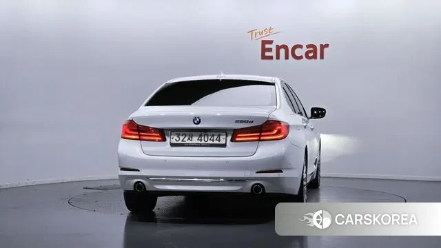 BMW 5 Series (G30) id 3474739 из Кореи 14