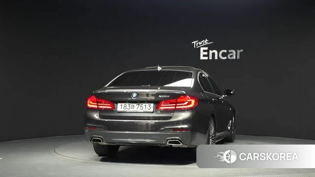 BMW 5 Series (G30) id 4519970 из Кореи 28